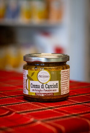 8TTIMO Crema di carciofi con aciughe e pomodoro secco - Krém z artičokov  so sardelkami a sušenými paradajkami  190g