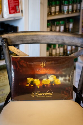 BACCO BACCHINI - Čokoládové pralinky s pistáciami 110g